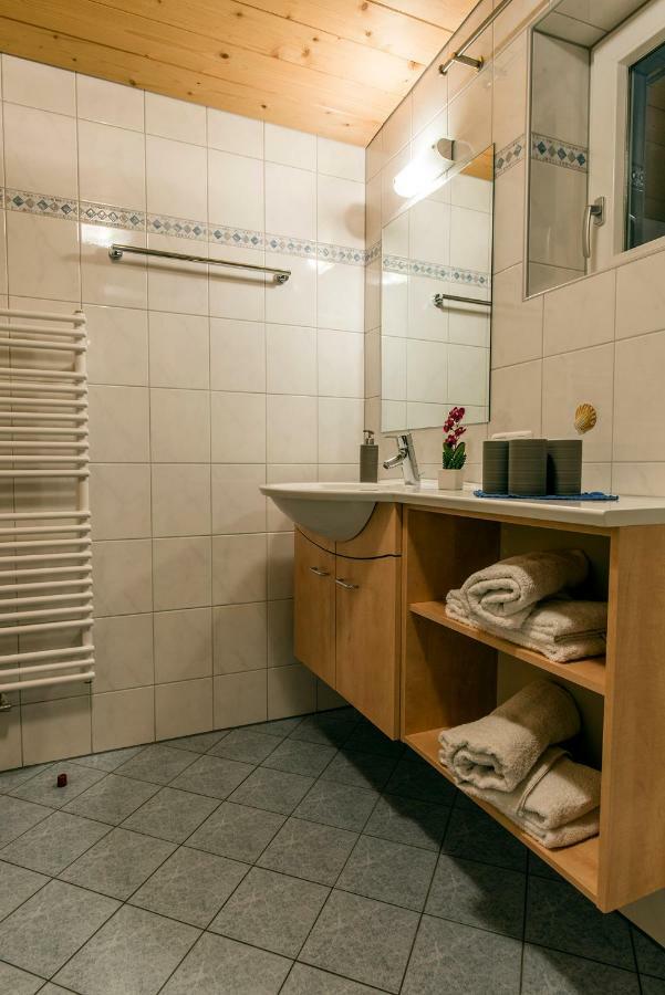 Apartmán Haus Ambiatscha Sankt Gallenkirch Exteriér fotografie