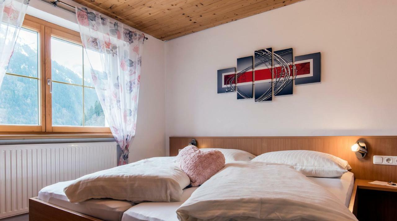Apartmán Haus Ambiatscha Sankt Gallenkirch Exteriér fotografie