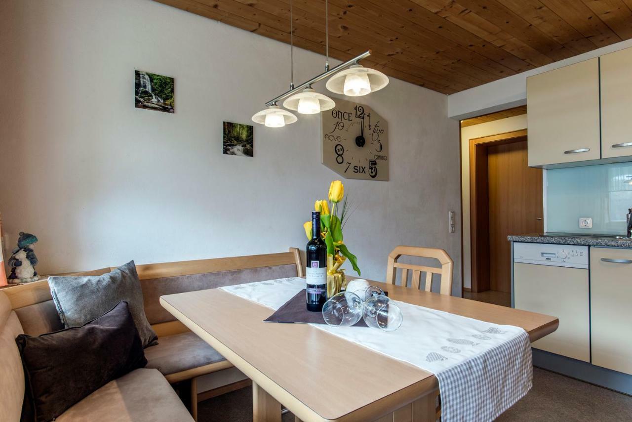 Apartmán Haus Ambiatscha Sankt Gallenkirch Exteriér fotografie