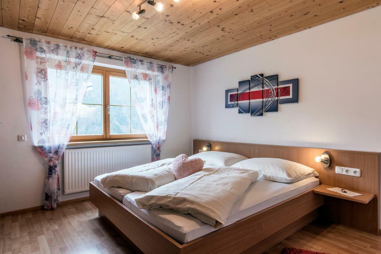 Apartmán Haus Ambiatscha Sankt Gallenkirch Exteriér fotografie