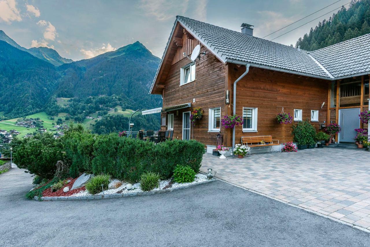 Apartmán Haus Ambiatscha Sankt Gallenkirch Exteriér fotografie