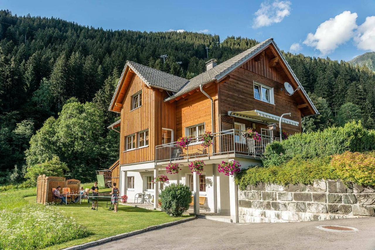 Apartmán Haus Ambiatscha Sankt Gallenkirch Exteriér fotografie