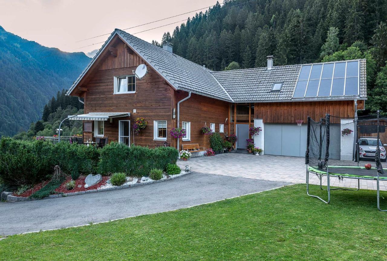 Apartmán Haus Ambiatscha Sankt Gallenkirch Exteriér fotografie